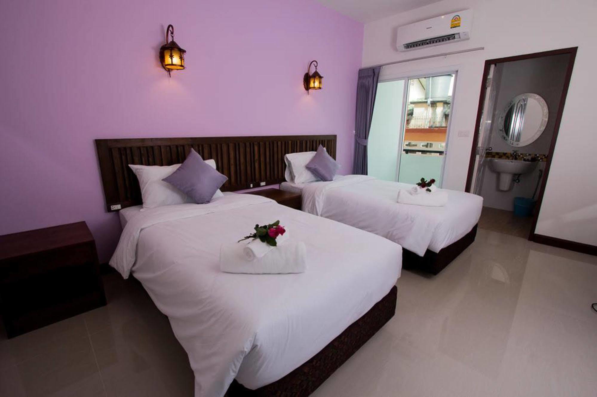 Bs Airport At Phuket Hotel Nai Yang-stranden Eksteriør billede