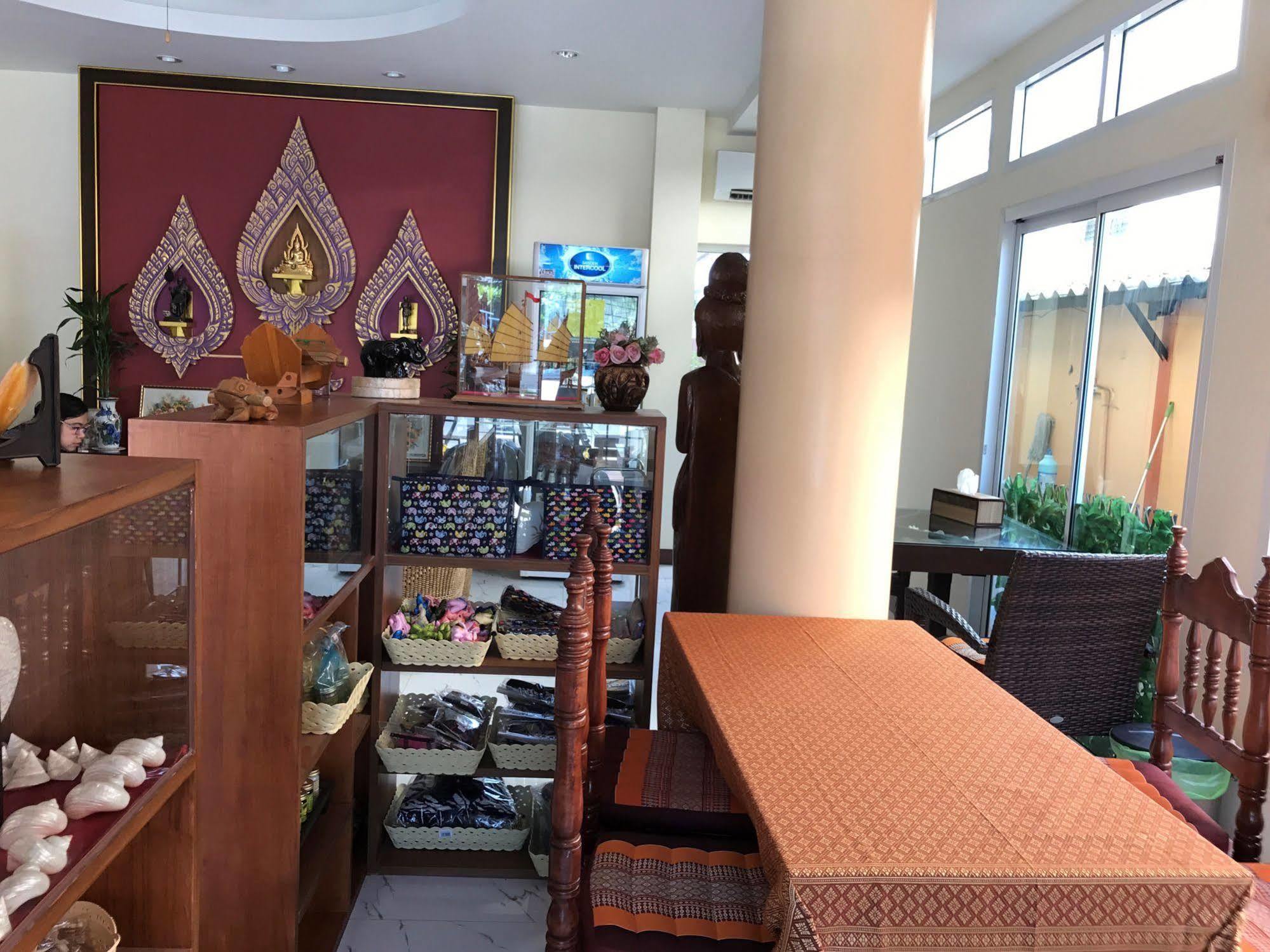 Bs Airport At Phuket Hotel Nai Yang-stranden Eksteriør billede